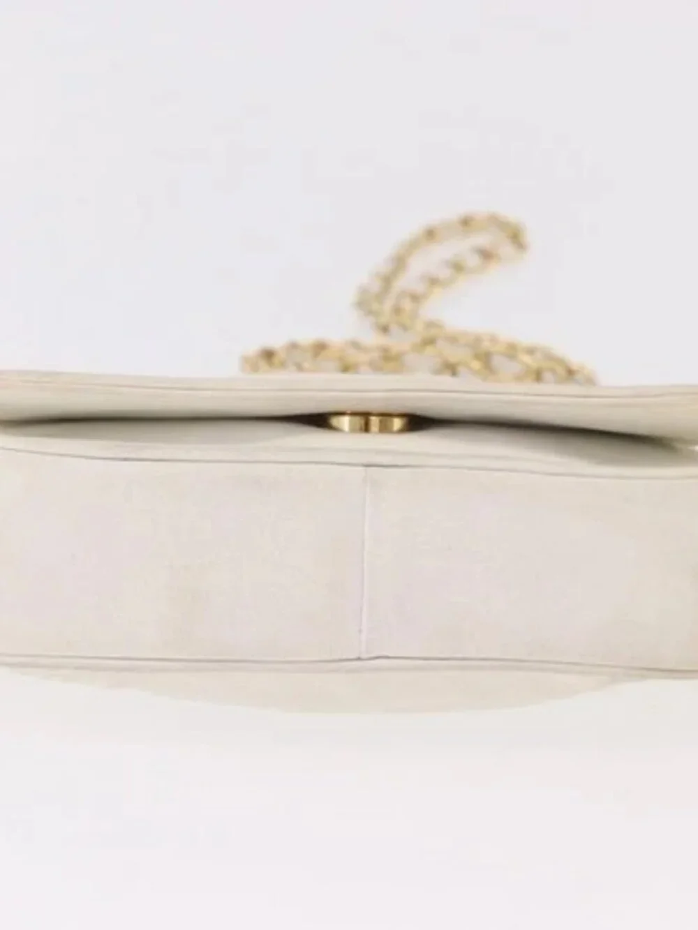 CHANEL Chain Shoulder Bag Lamb Skin White Gold CC Auth 186589A